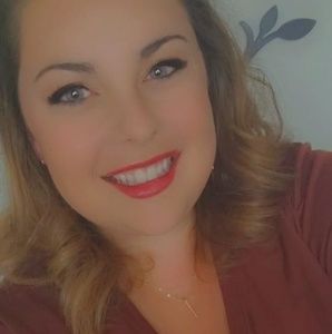 Meet your Posher, Kara